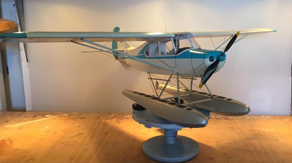 Guillow's Aeronca Champ on floats